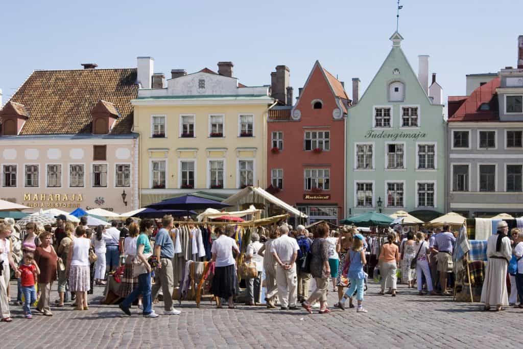 Lufthansa fliegt München - Tallinn