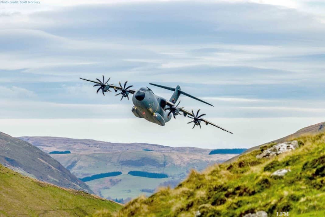 Airbus A400M beherrscht automatischen Tiefflug