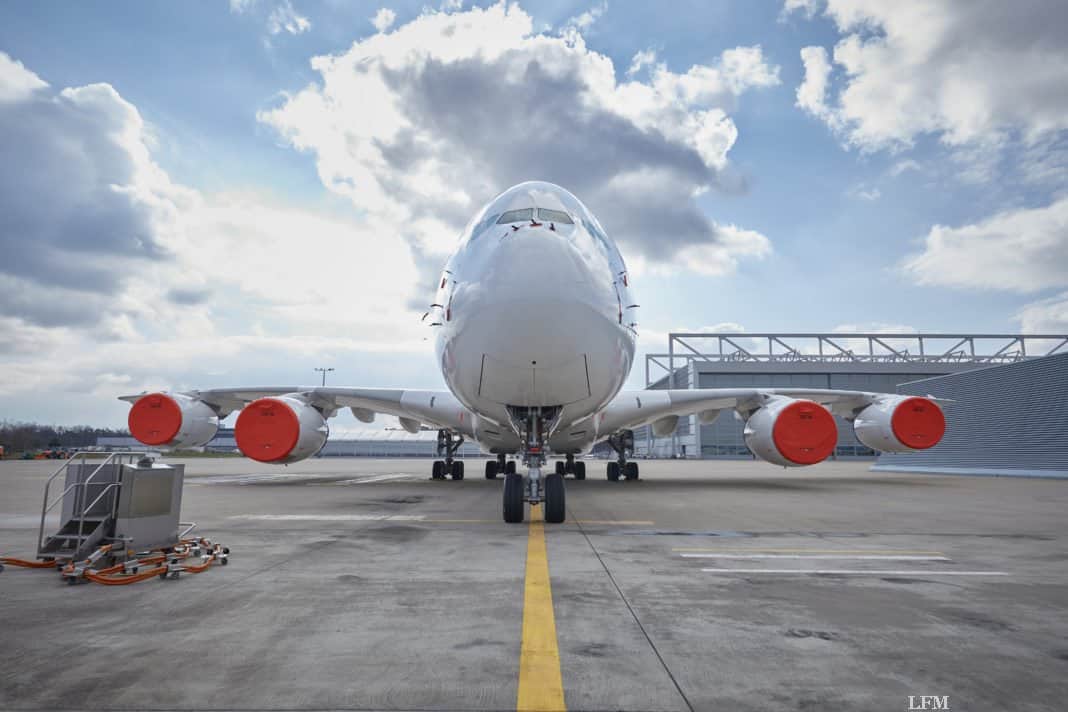 Lufthansa Airbus A380-800 D-AIMB