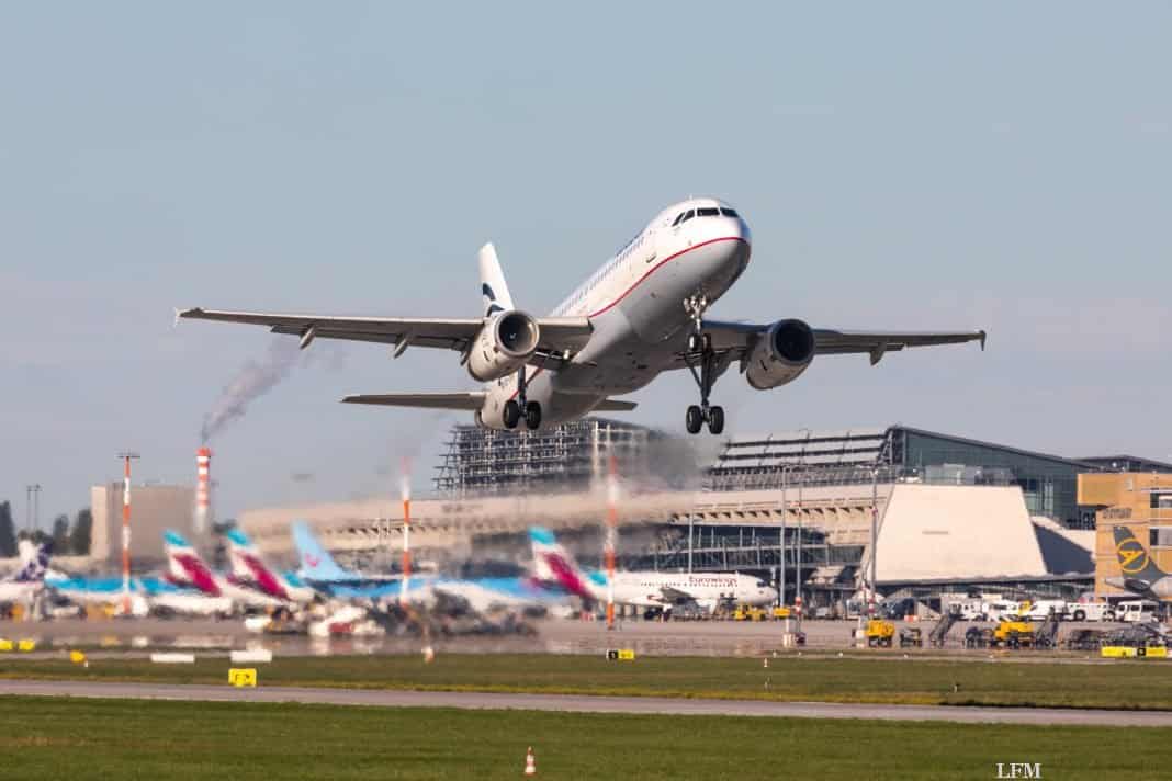 STR Aegean 320 Takeoff