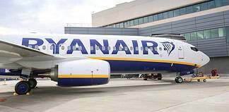 Ryanair-Flieger auf dem Vorfeld